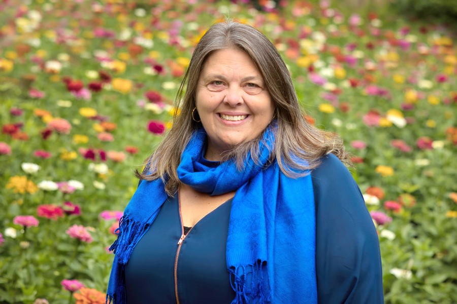 Dianne-blue-scarf-flowers