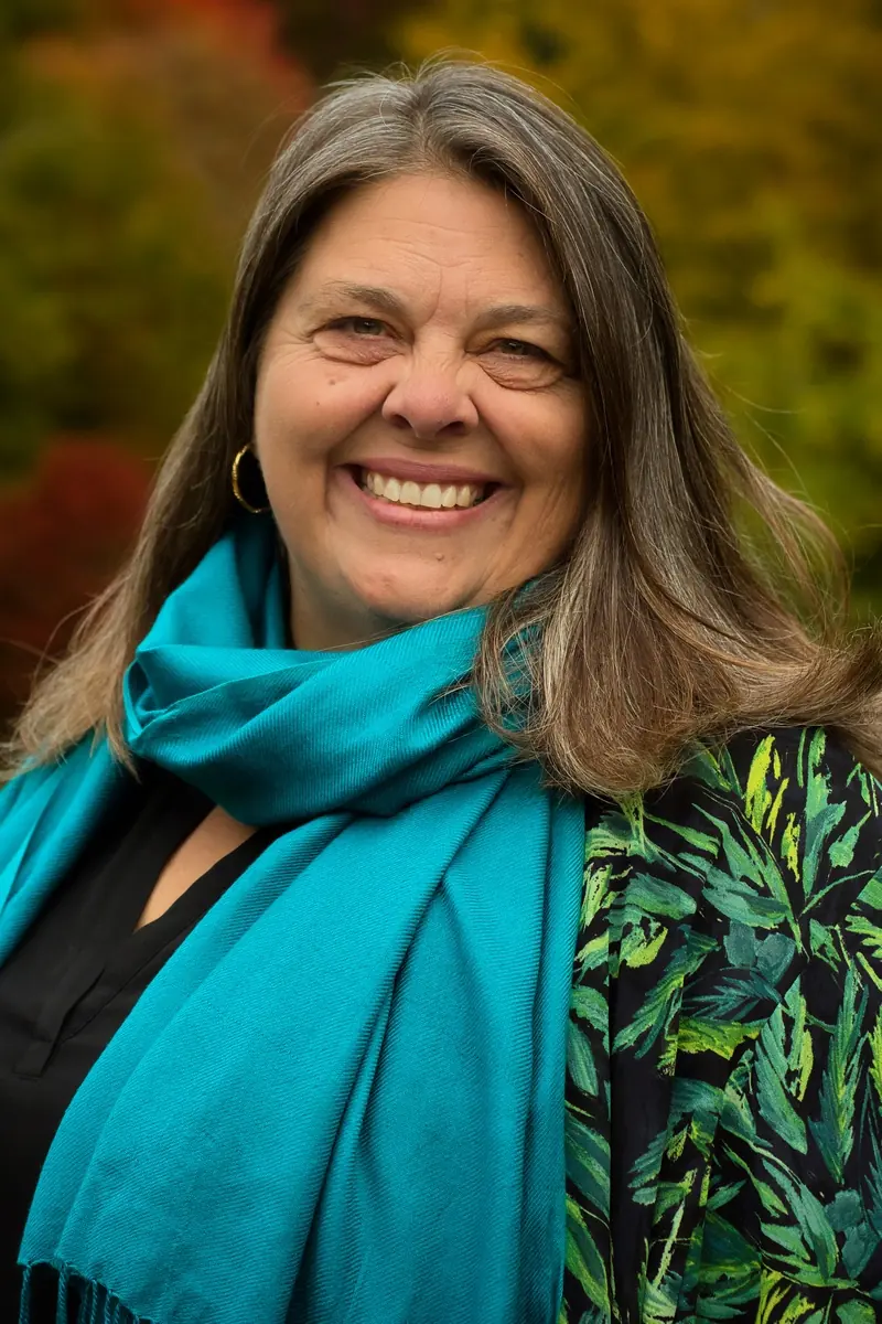 dianne-pepicelli-portrait-1200